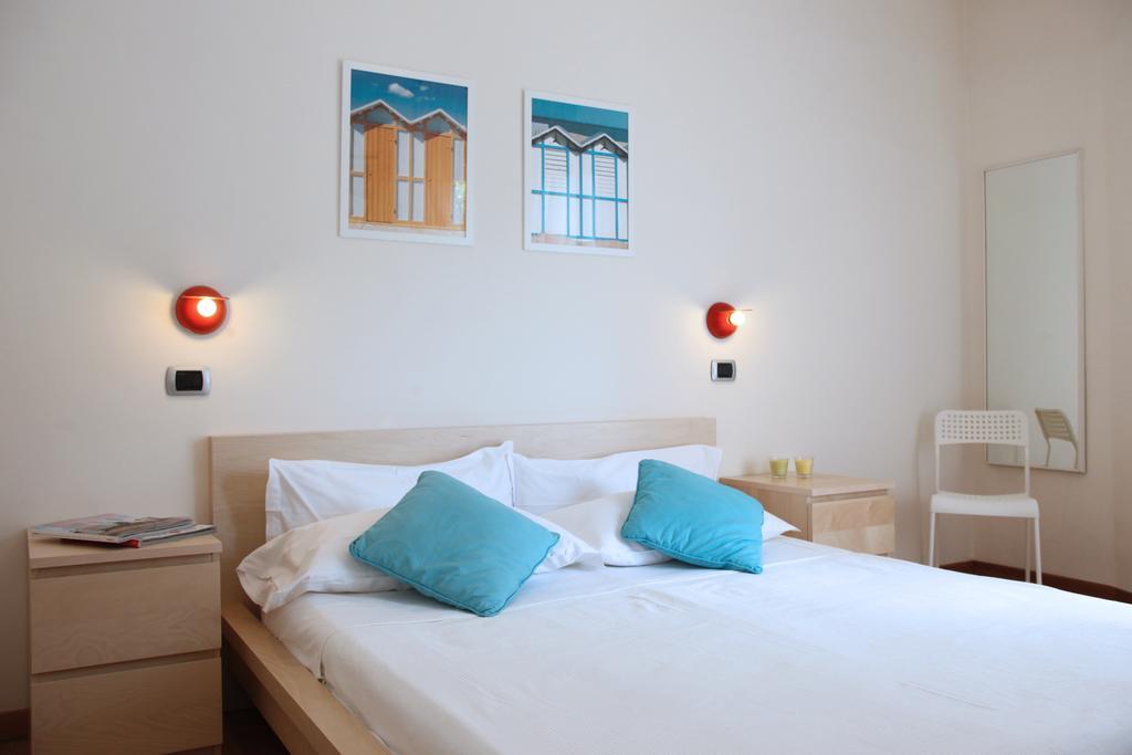 Aris Residence Riccione Bagian luar foto